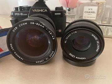 YASHICA FX-3 Super 2000 con 50mm e ZOOM 28-80mm