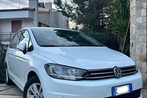Volkswagen touran 2020