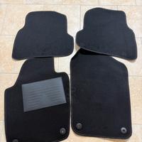 Set 4 tappetino volkswagen polo nuovo