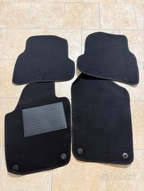 Set 4 tappetino volkswagen polo nuovo