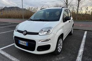 Fiat Panda 0.9 TwinAir Turbo Natural Power Lounge