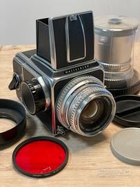 Hasselblad 500 c/m - 80mm planar - 50mm distagon
