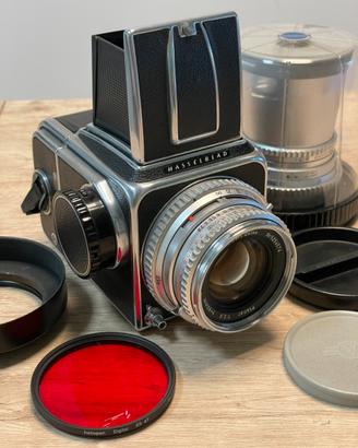 Hasselblad 500 c/m - 80mm planar - 50mm distagon