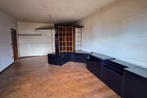 Appartamento di 165 m² con più di 5 locali e box a