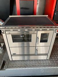 STUFA-CUCINA LEGNA PIROLISI C/FORNO mod.SG90 da9kw