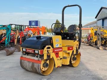 Rullo Dynapac CC102/F