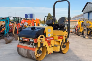 Rullo Dynapac CC102/F