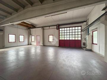 CAPANNONE A LUMEZZANE