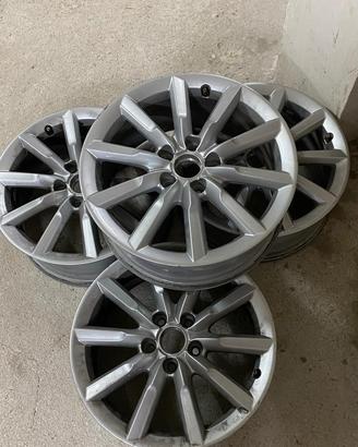 Cerichi originali Audi Q3 r 17