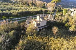 Rustico / Casale di 170 m² con più di 5 locali a S