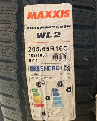 4 Pneumatici auto 205/65 R 16c gomme invernali
