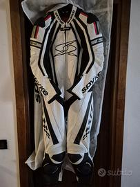 Tuta intera Spyke tg. 50