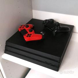 Play Station 4 PS4 Pro - 1TB - 2 Controller Pad