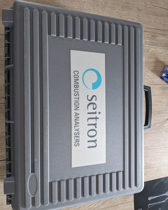 Analizzatore di combustione