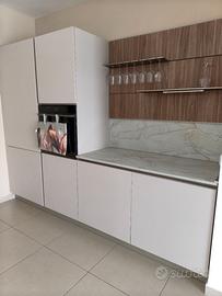Arredamento completo cucinasoggiornocameradaletto