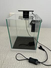 Acquario 20x20x25 Completo Di Tutto