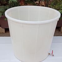 Contenitori 500 litri in polietilene pesante