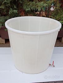 Contenitori 500 litri in polietilene pesante