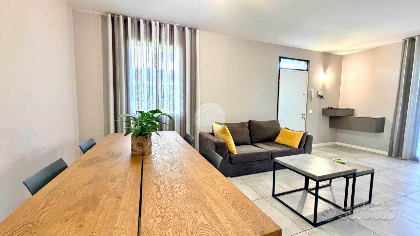 House in Brandico - Vista 3