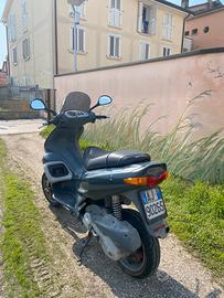 Gilera runner