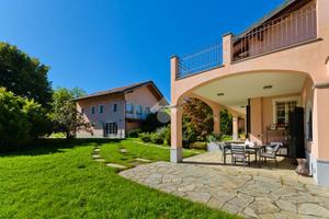 CASA DI CORTE A PECETTO TORINESE