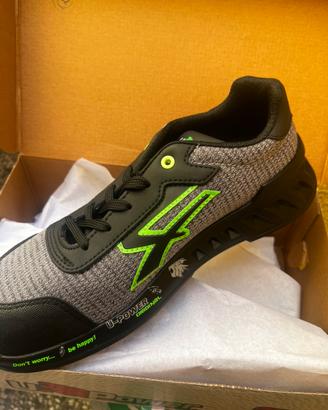 Scarpe antinfortunistiche