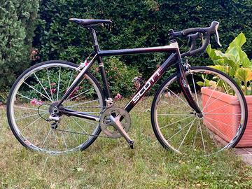 Bici da corsa Scott CR1