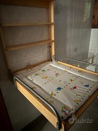 Fasciatoio a parete