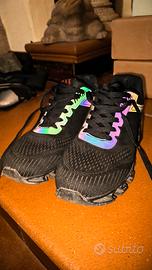 scarpe sportive