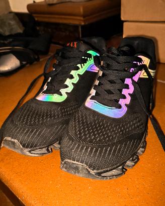 scarpe sportive