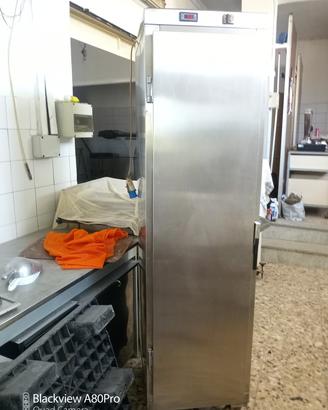 armadio per lievitazione 20 teglie 240v