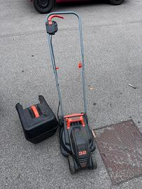 Tagliaerba elettrico e aspia/soffia foglie