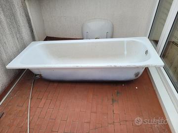 DO Vasca bagno e lavandino