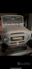 Toyota land cruiser bj 40 del 1980