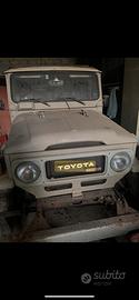 Toyota land cruiser bj 40 del 1980