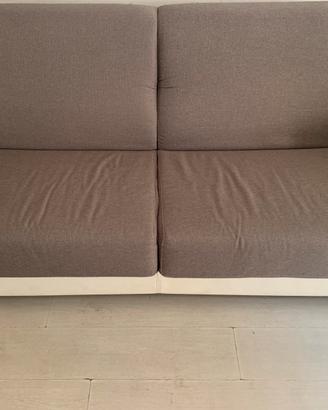Divano letto matrimoniale