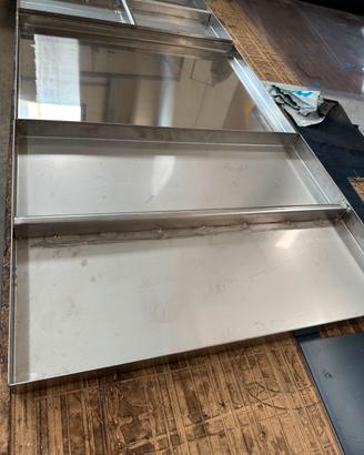 Vassoi acciai inox aisi 304