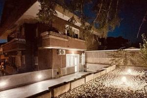 Tomba di nerone monolocale con giardino