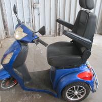 Carrozzetta per invalidi