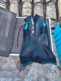 Mutino per nuoto o surf