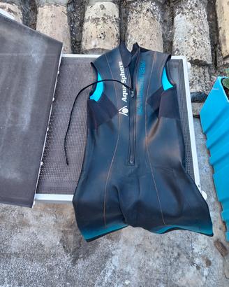 Mutino per nuoto o surf