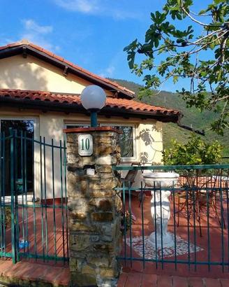 Casa indipendente di 85 m² con 4 locali a Seborga