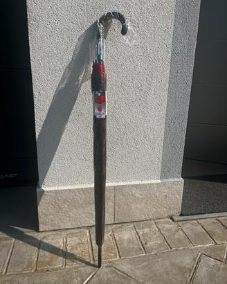 Ombrello automatico mai usato