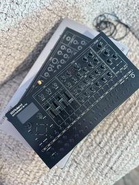 Sintetizzatore Roland SH-4d 