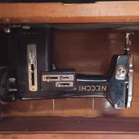 Macchina da cucire vintage