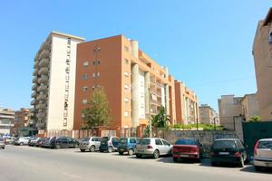 4 LOCALI A PALERMO