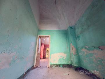 Indipendente con volte a stella da ristrutturare