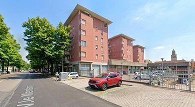 Appartamento di 260 m² con 5 locali e box auto dop