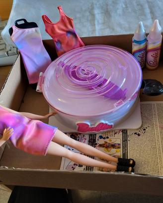 Fabbrica Colora Vestiti per Barbie