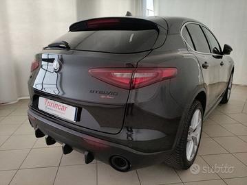 Alfa Romeo Stelvio 2 0 Turbo 280 CV AT8 Q4 Veloce+12 - Annunci Torino